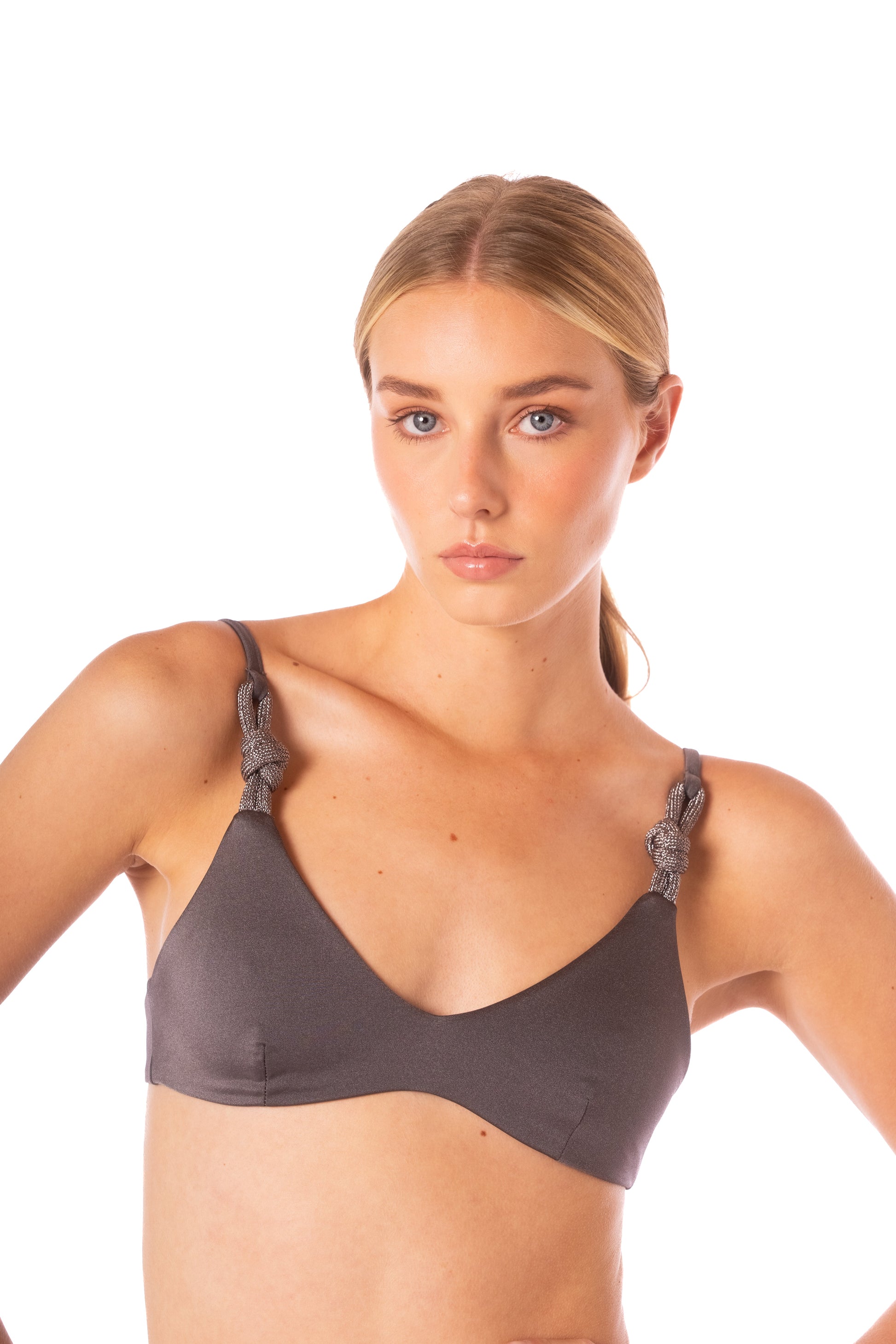 VESTIDO DE BAÑO BIKINI TOP COPAS SUAVES REMOVIBLES JULIETA 94076