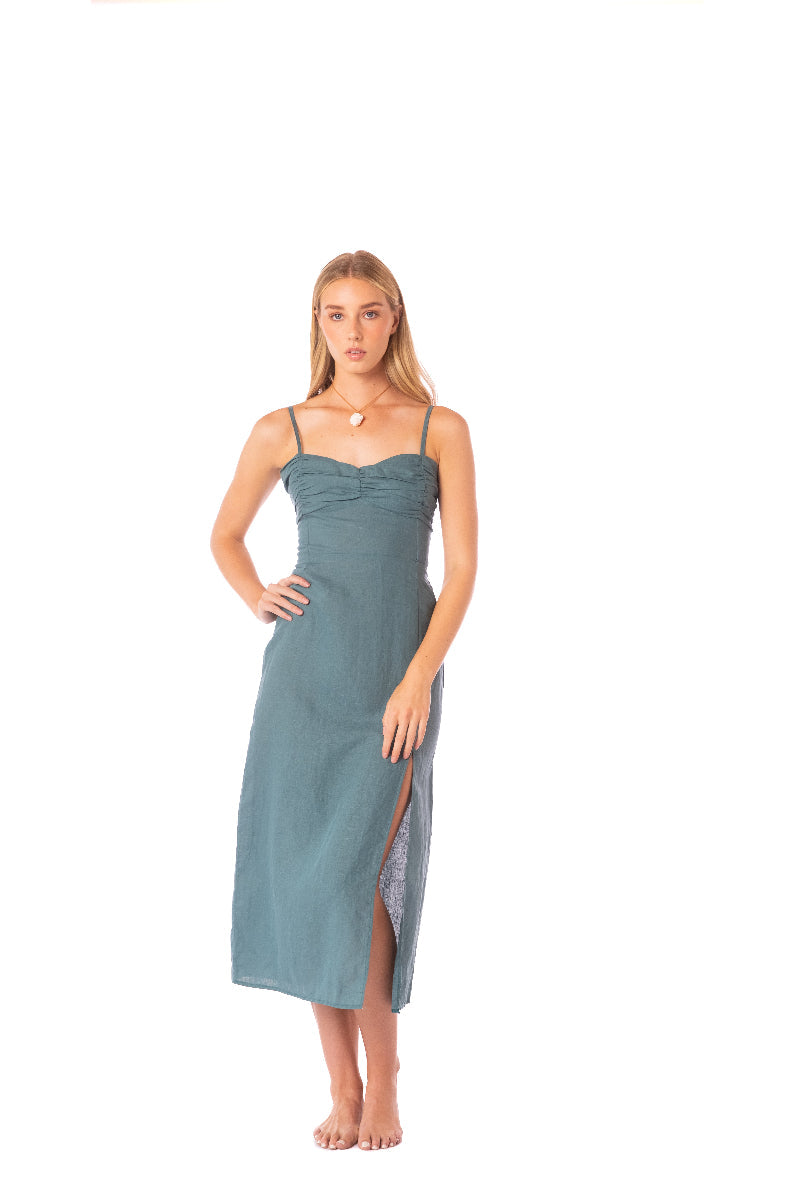 ROPA DE PLAYA VESTIDO MEDIO LARGO MEDIO AJUSTABLE ODETTE 9438