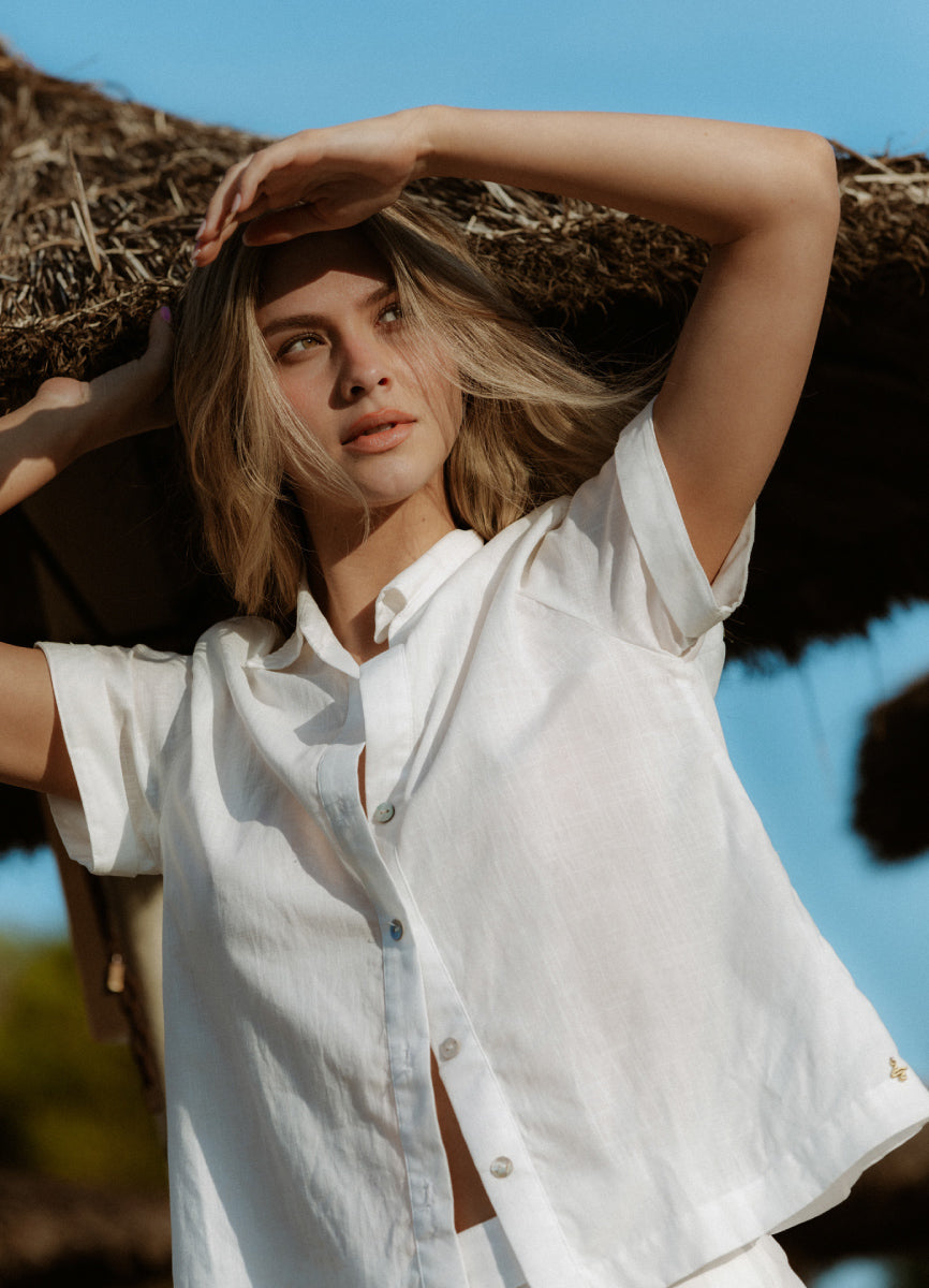 ROPA DE PLAYA CAMISA BLUSA MANGA CORTA AMATISTA 9463